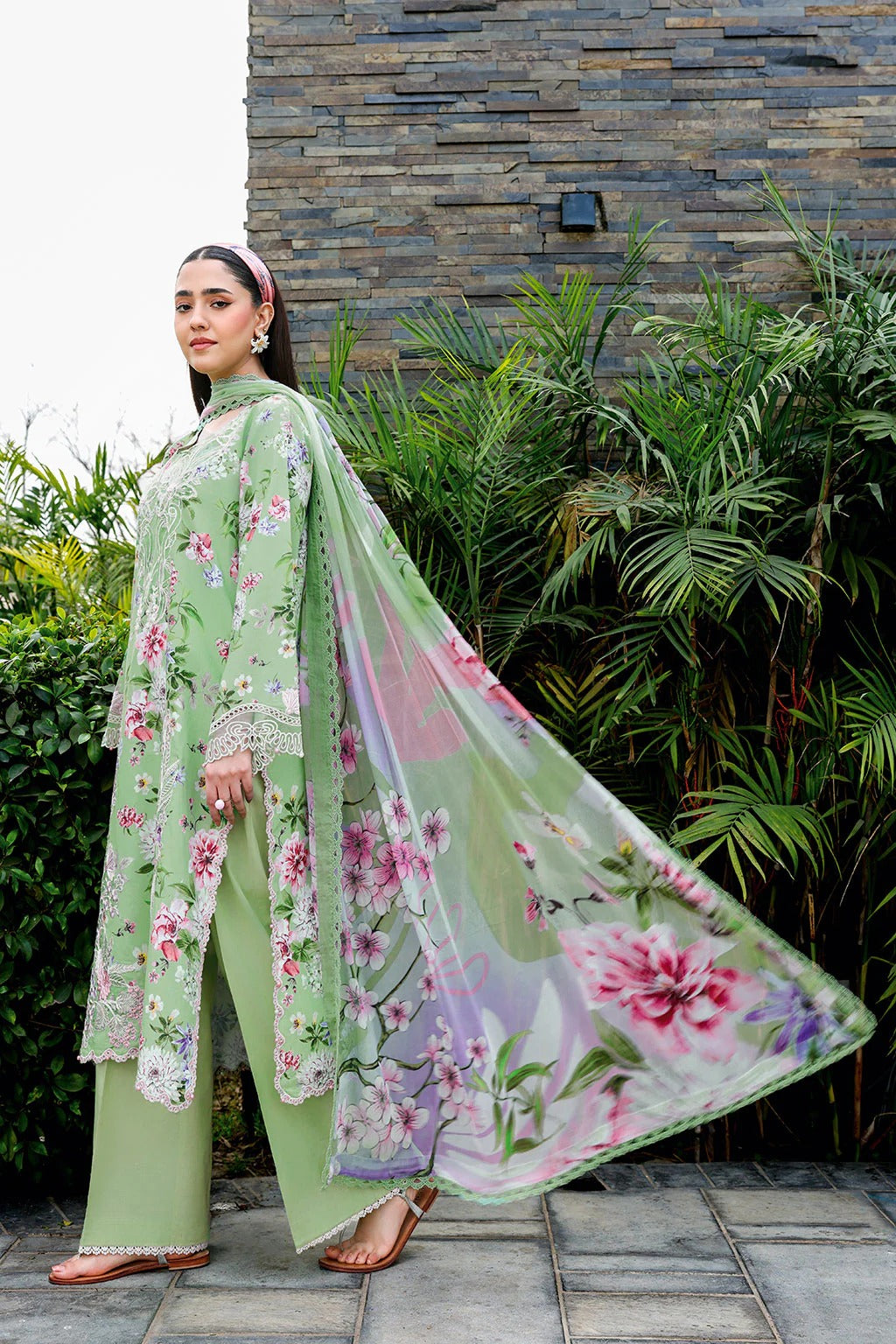 LAWN - Rangrez - N-907