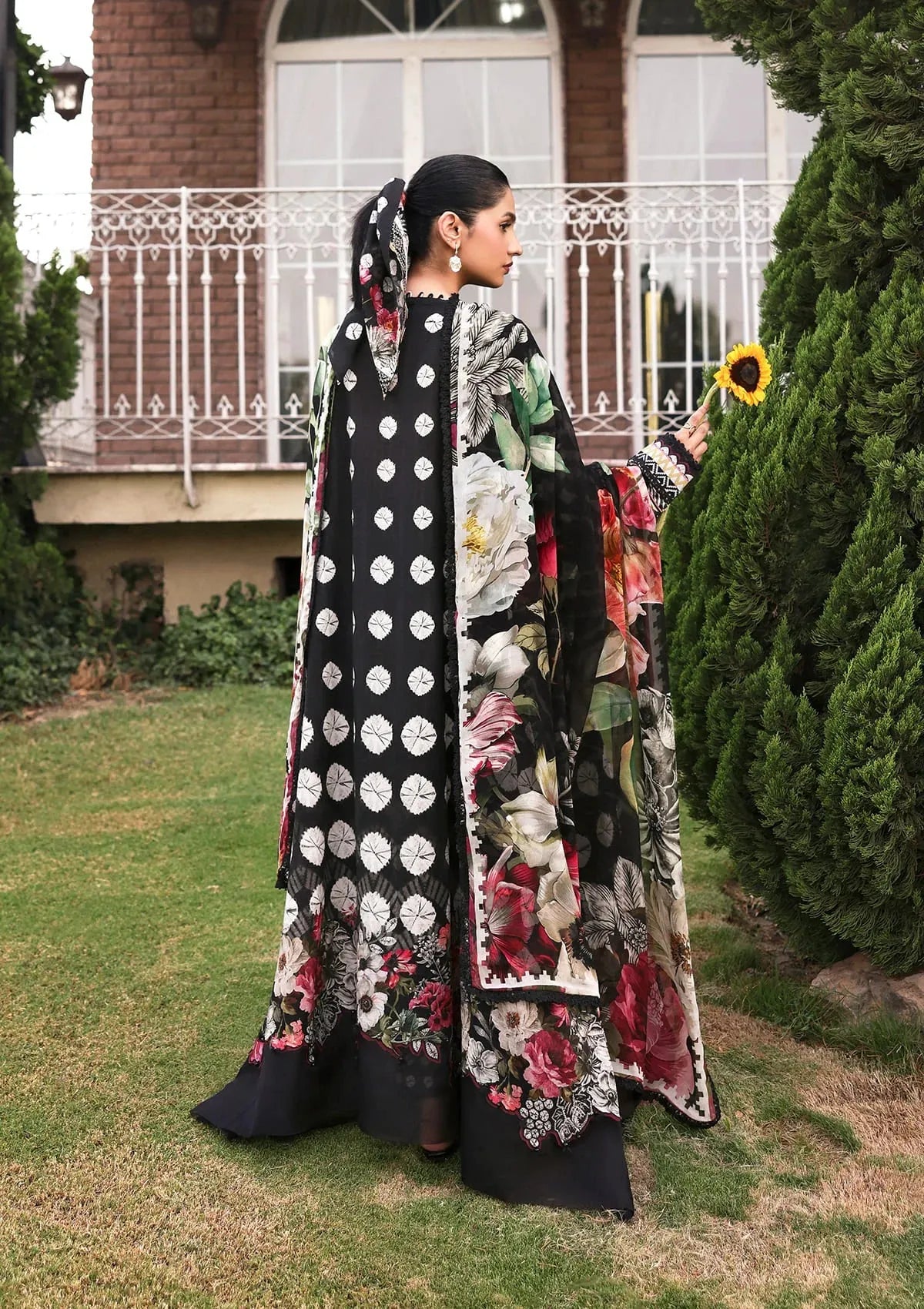 LAWN - BELLADORE - EPA-1B QUEEN