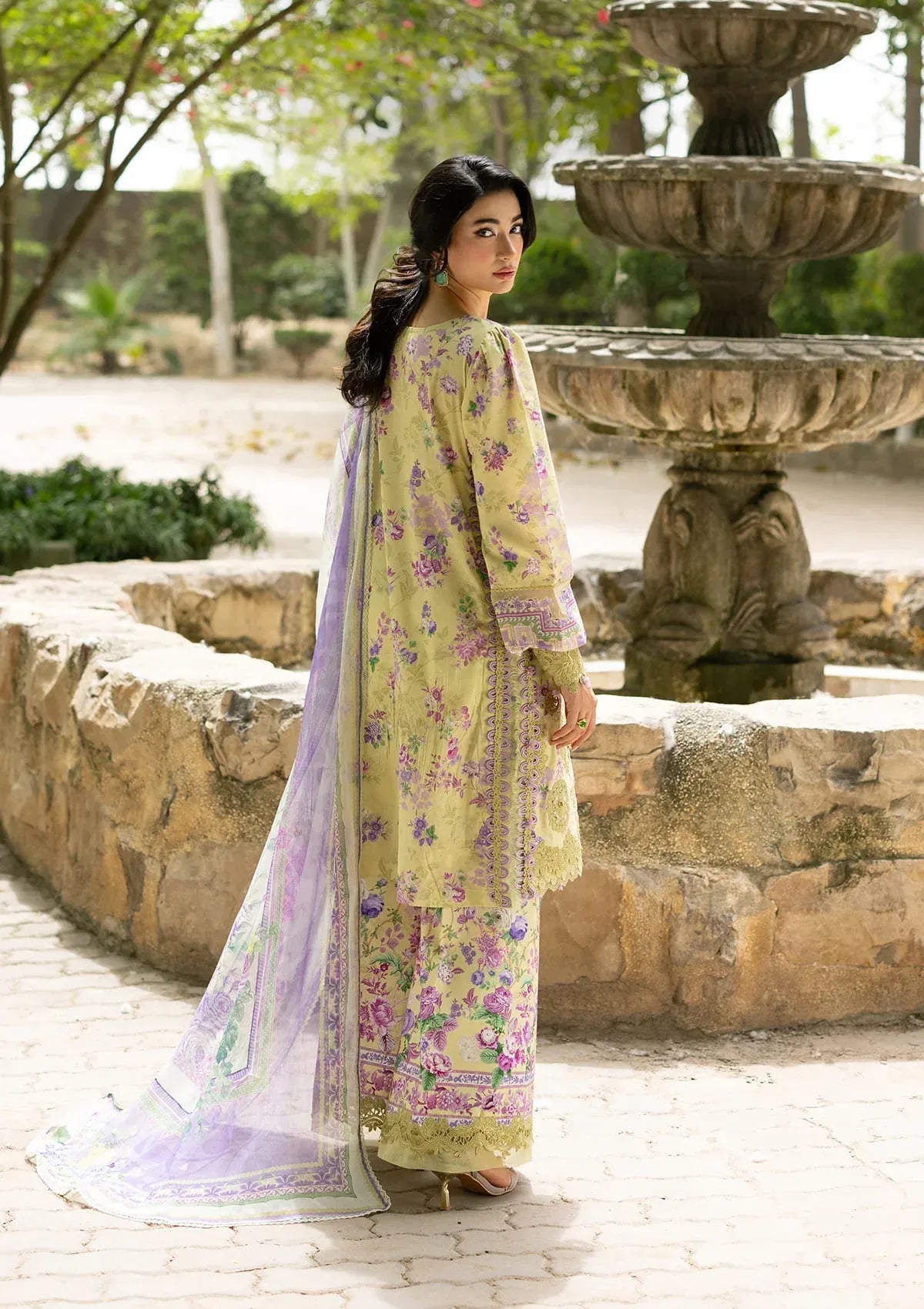 LAWN - Signature Vol II '26 - ESG-8A OLIVIA