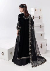L'amore Luxury Handwork Edit 25 - Black Swan
