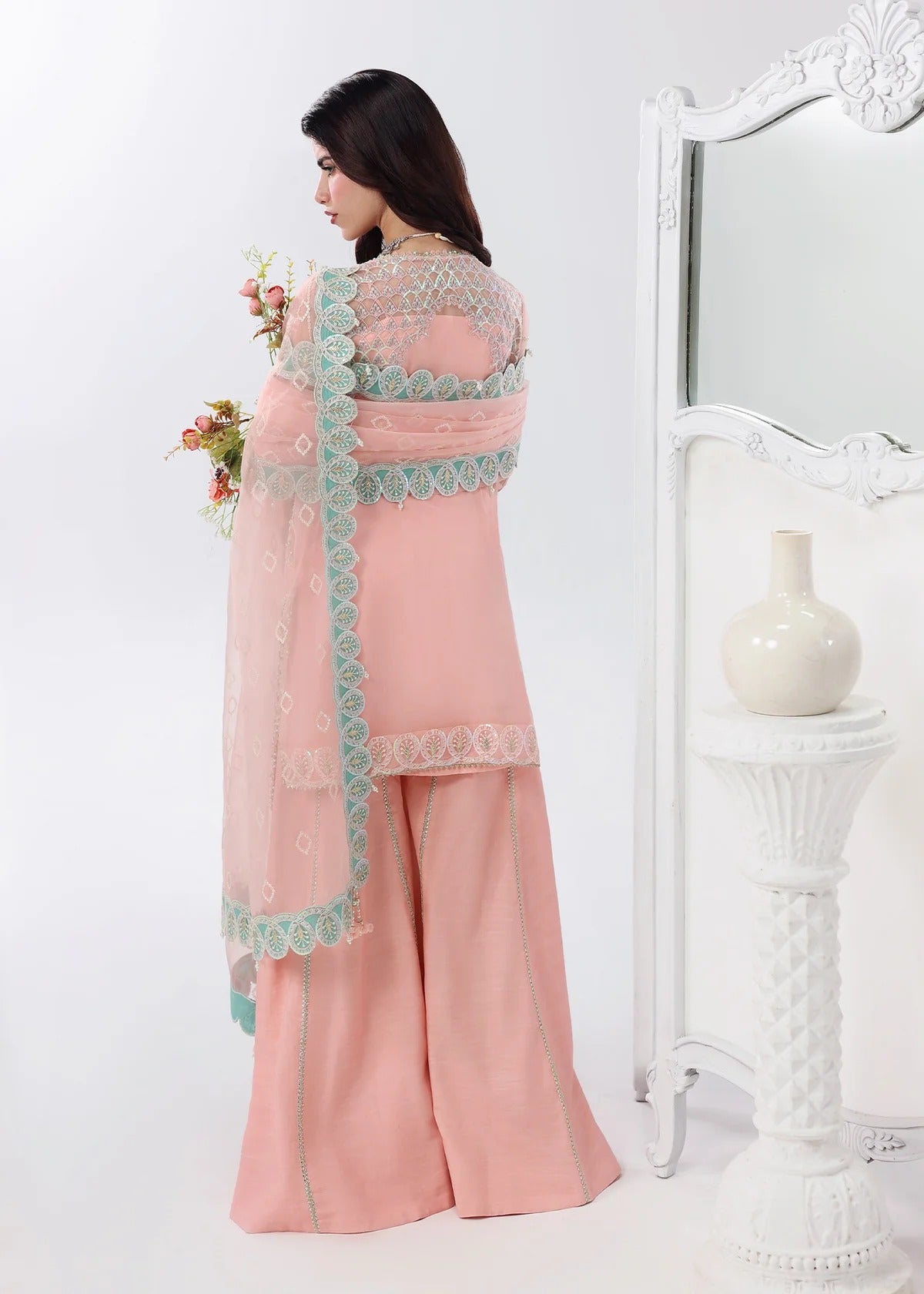 L'amore Luxury Handwork Edit 25 - Rose Dust