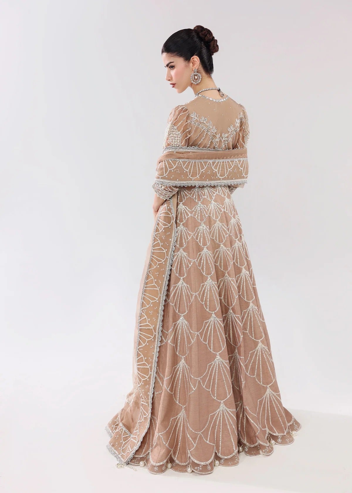L'amore Luxury Handwork Edit 25 - Silk Whisper