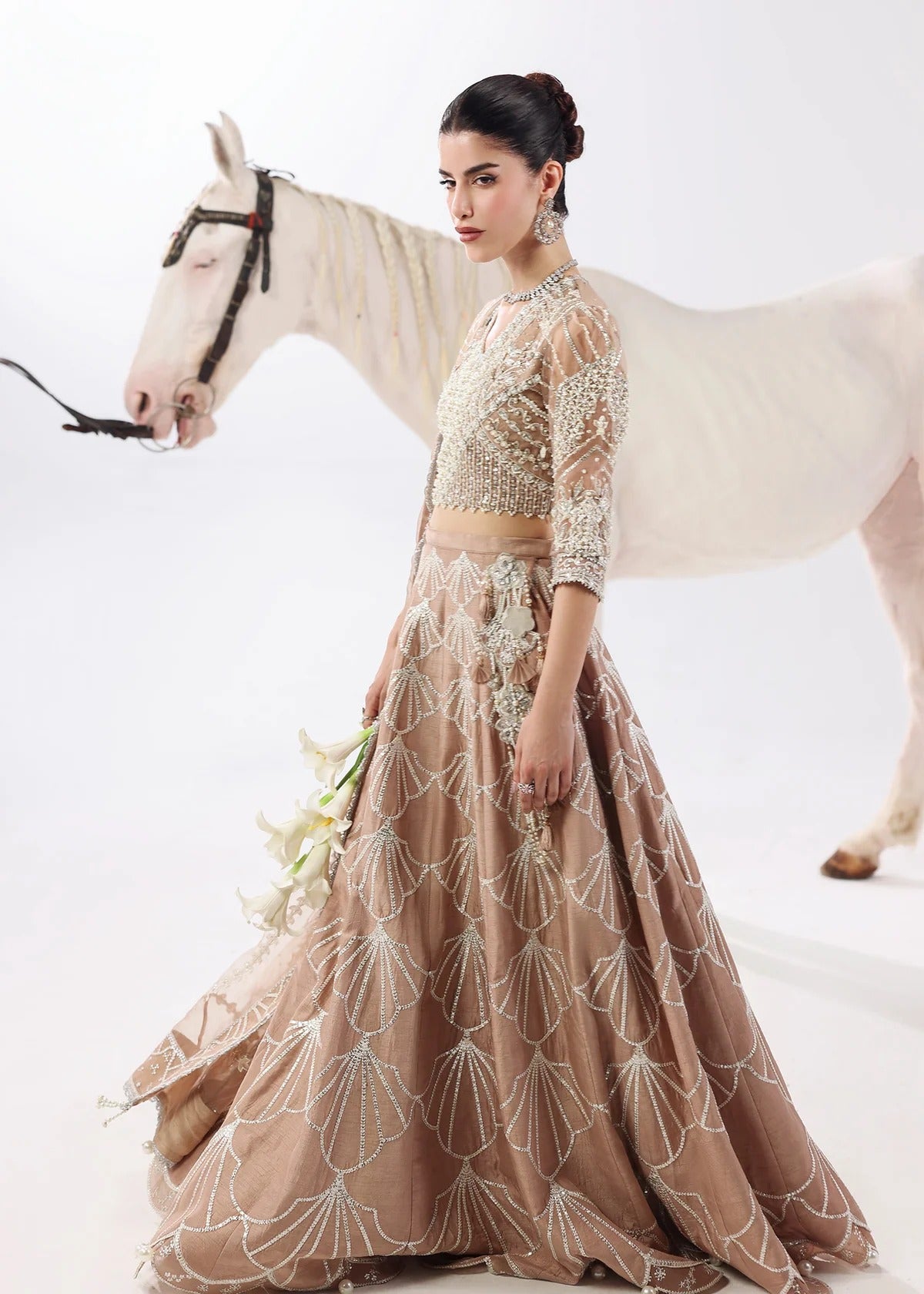 L'amore Luxury Handwork Edit 25 - Silk Whisper