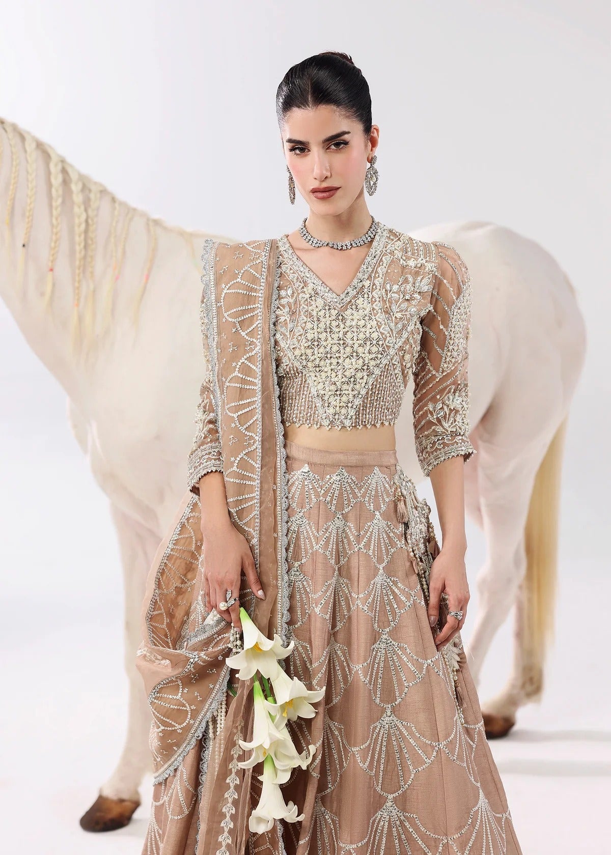 L'amore Luxury Handwork Edit 25 - Silk Whisper