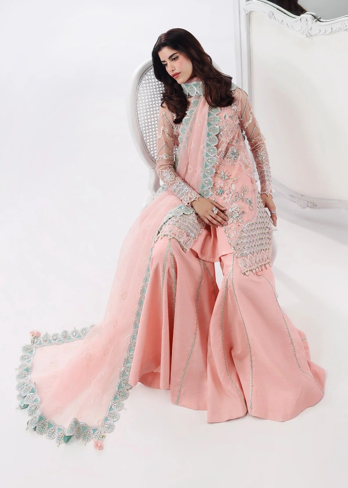 L'amore Luxury Handwork Edit 25 - Rose Dust