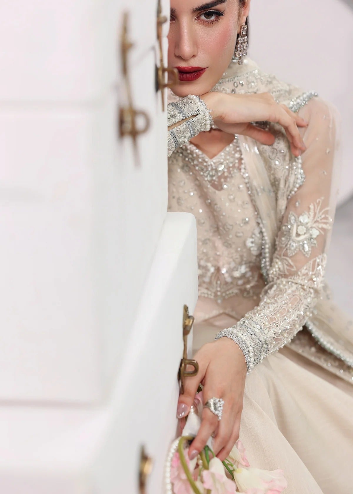 L'amore Luxury Handwork Edit 25 -   Pearl Mist