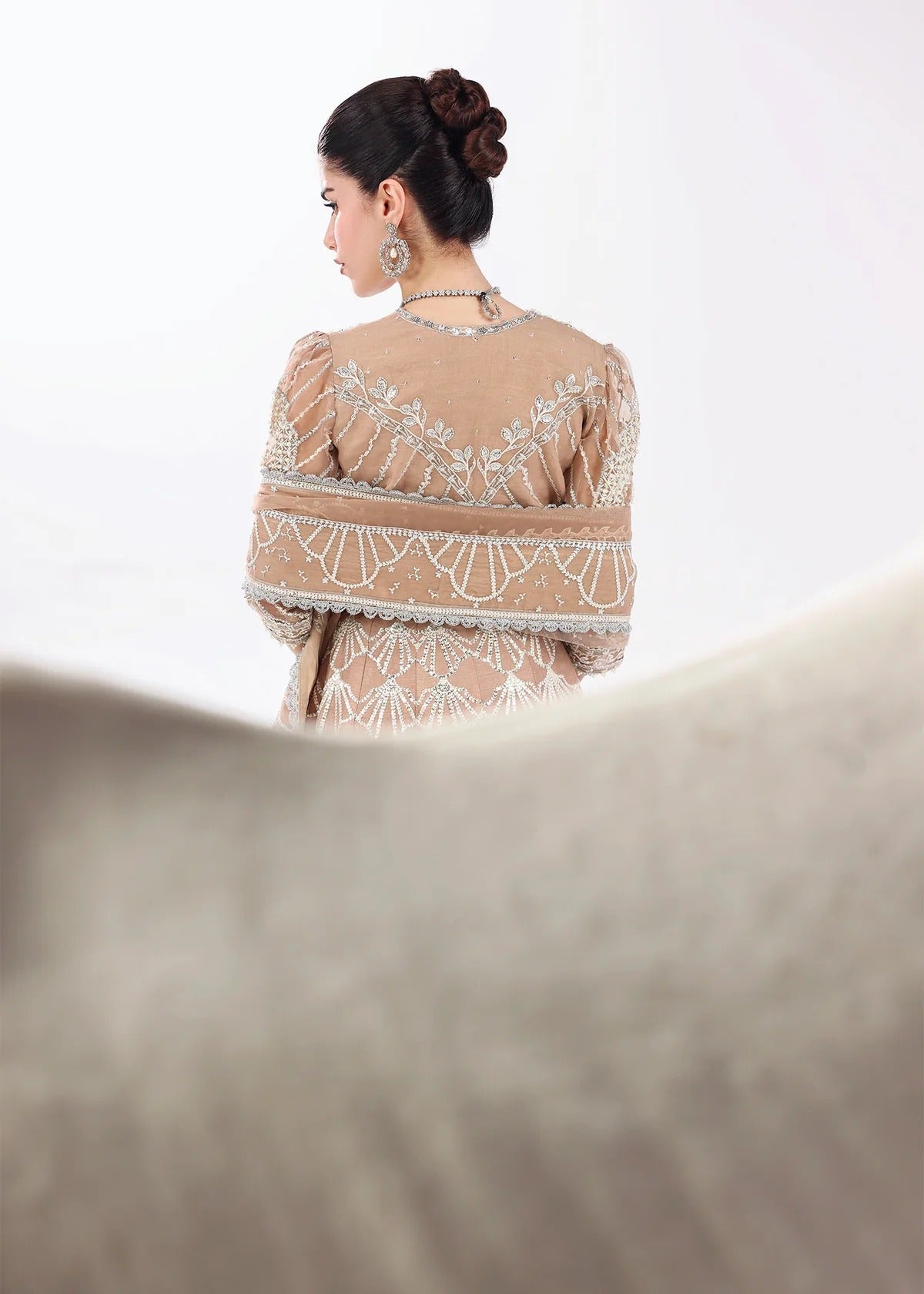 L'amore Luxury Handwork Edit 25 - Silk Whisper