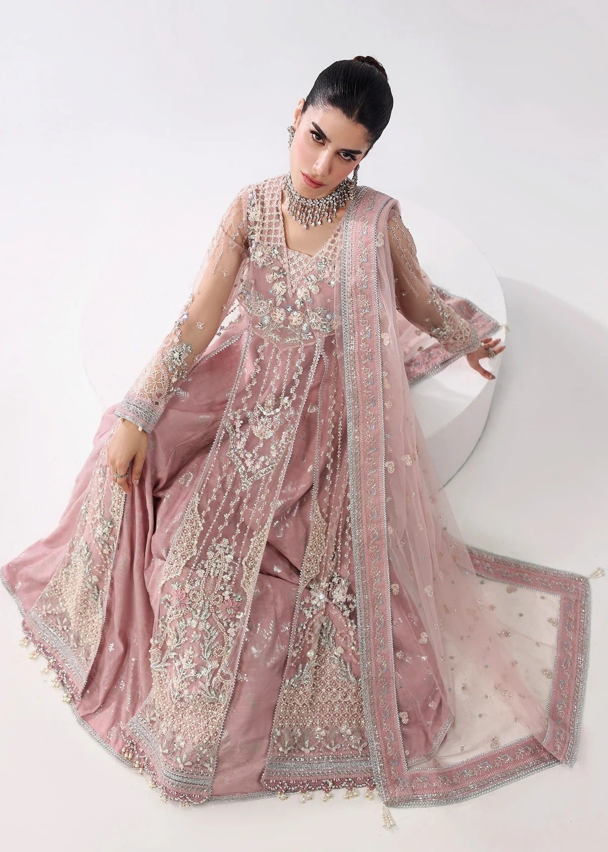 L'amore Luxury Handwork Edit 25 - Lilac luxe