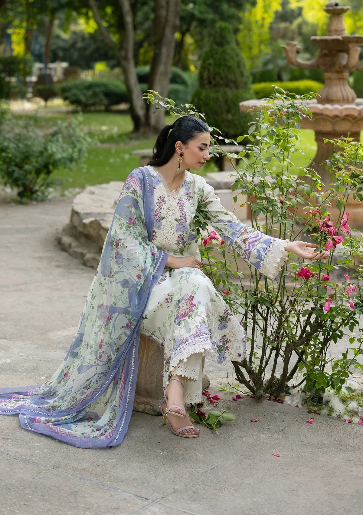 LAWN - Signature Vol II '26 - ESG-3B KATIE