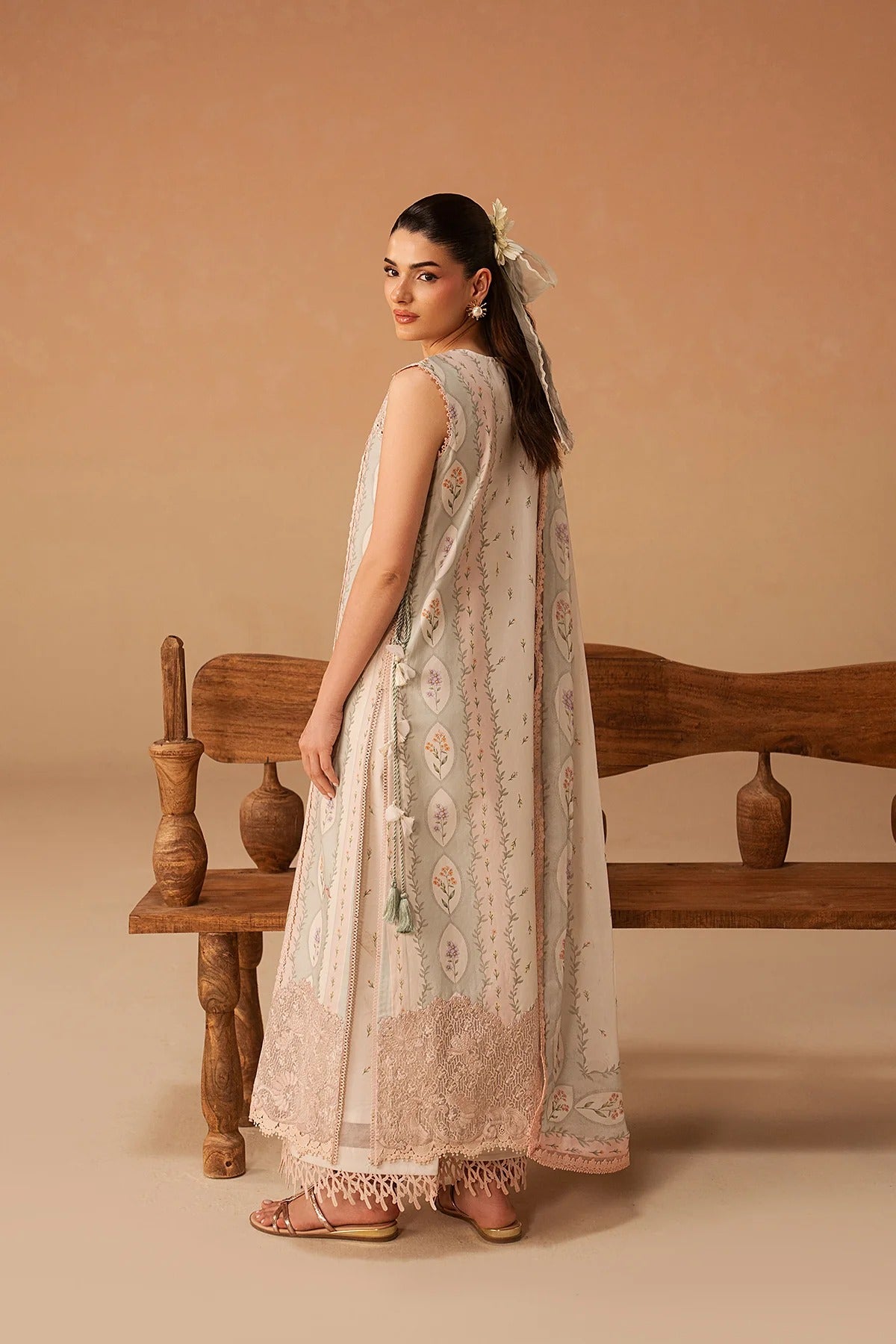 LAWN - The Haze 26 - Sunnival Ivory