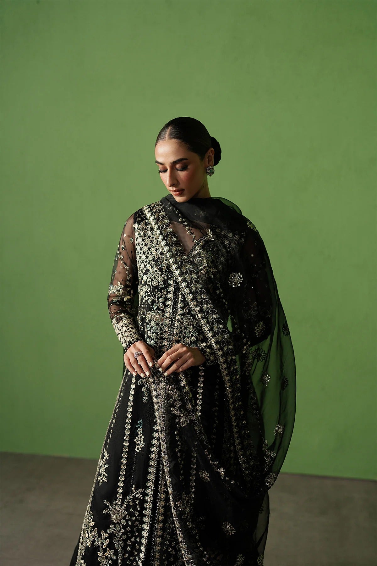 LAWN - Pehli Nazar '25 - Manzar