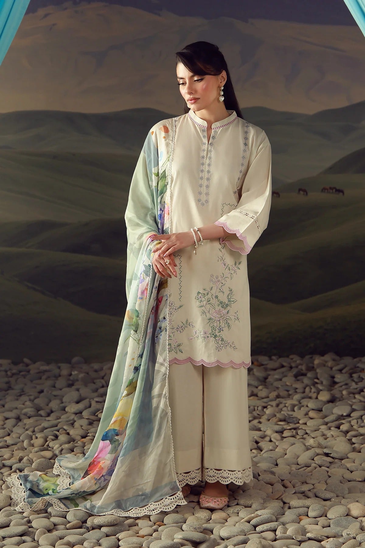 LAWN - Festive Edit - Vol 2 - Ivory Bloom