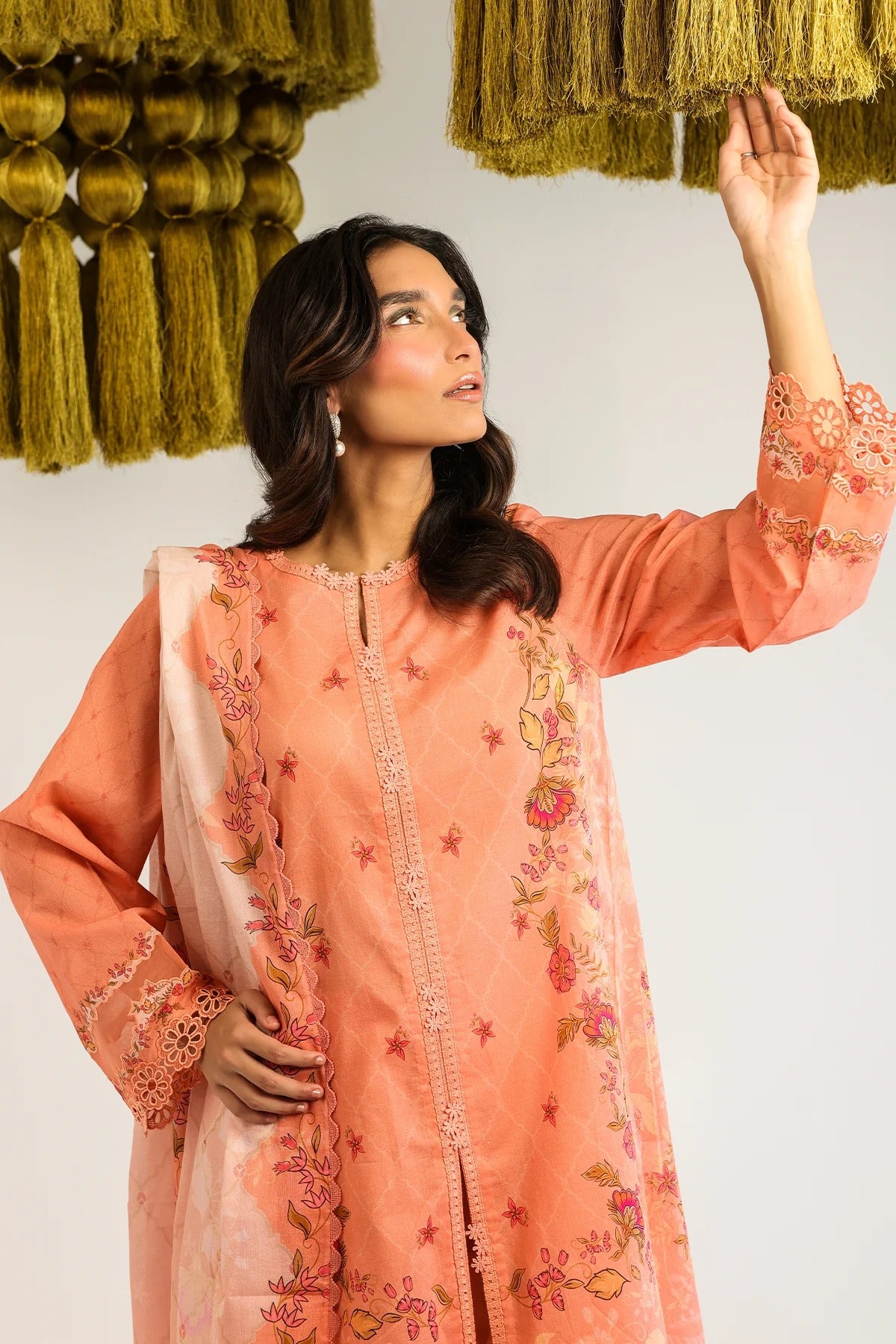 LAWN - Rhea - Apricot Whisper