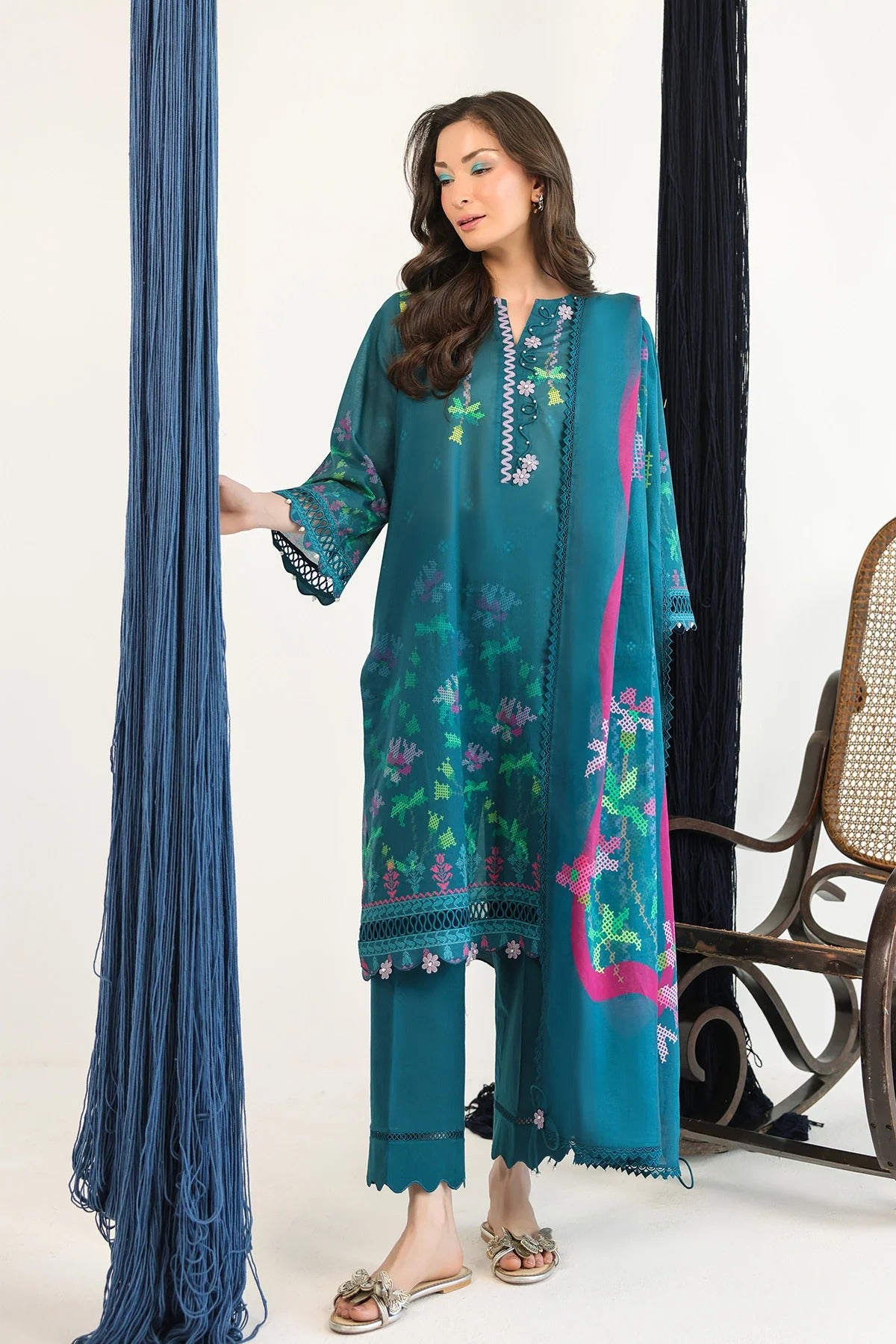 LAWN - Rhea - Verdant Muse