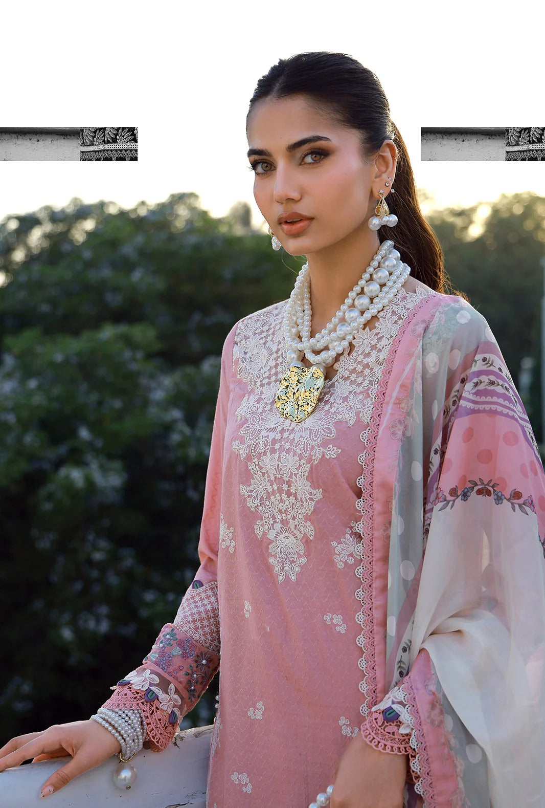Lawn - Signature Lawn'26 - Sira