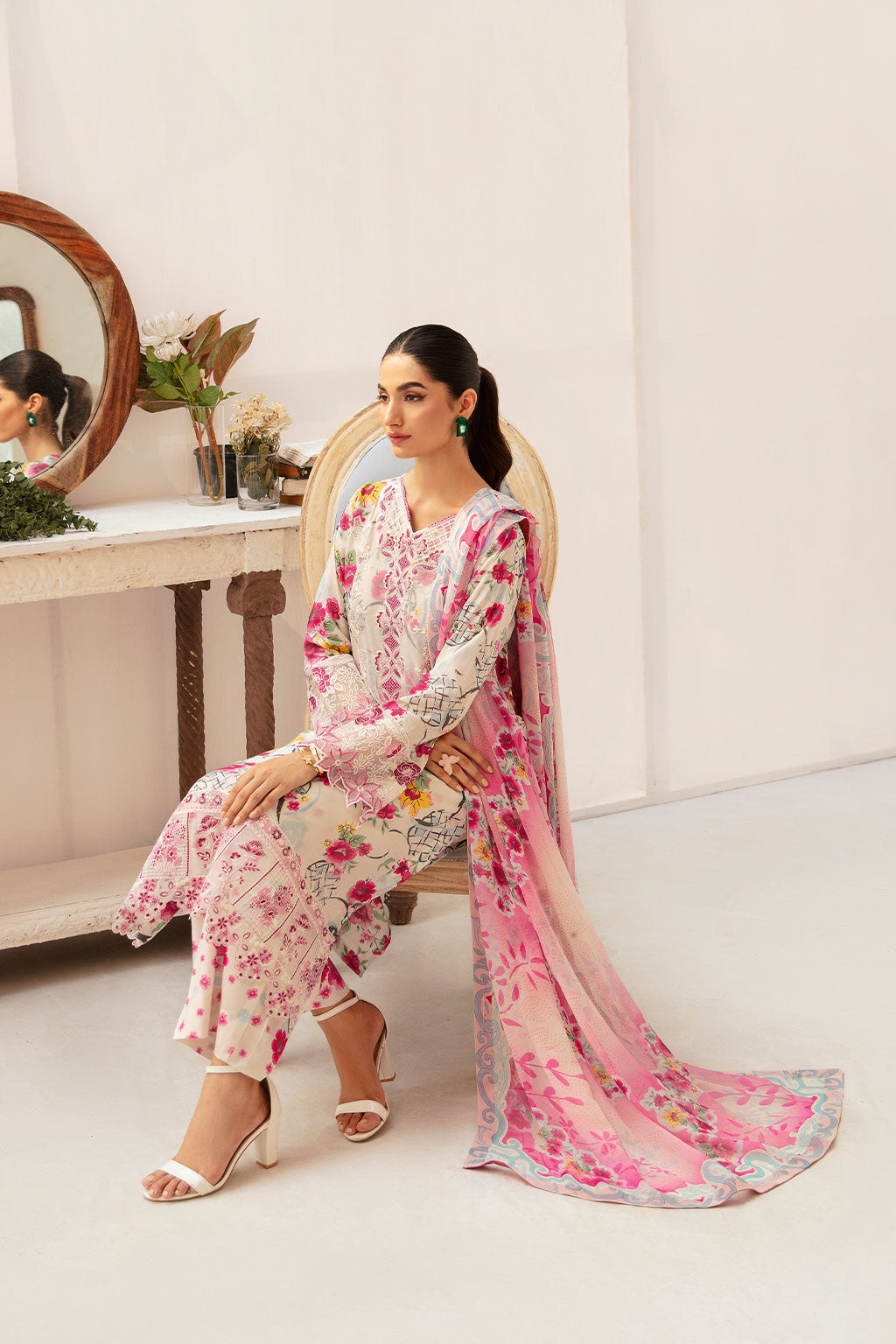 Ramsha - Rangrez Vol 07 - Luxury Lawn - N-707