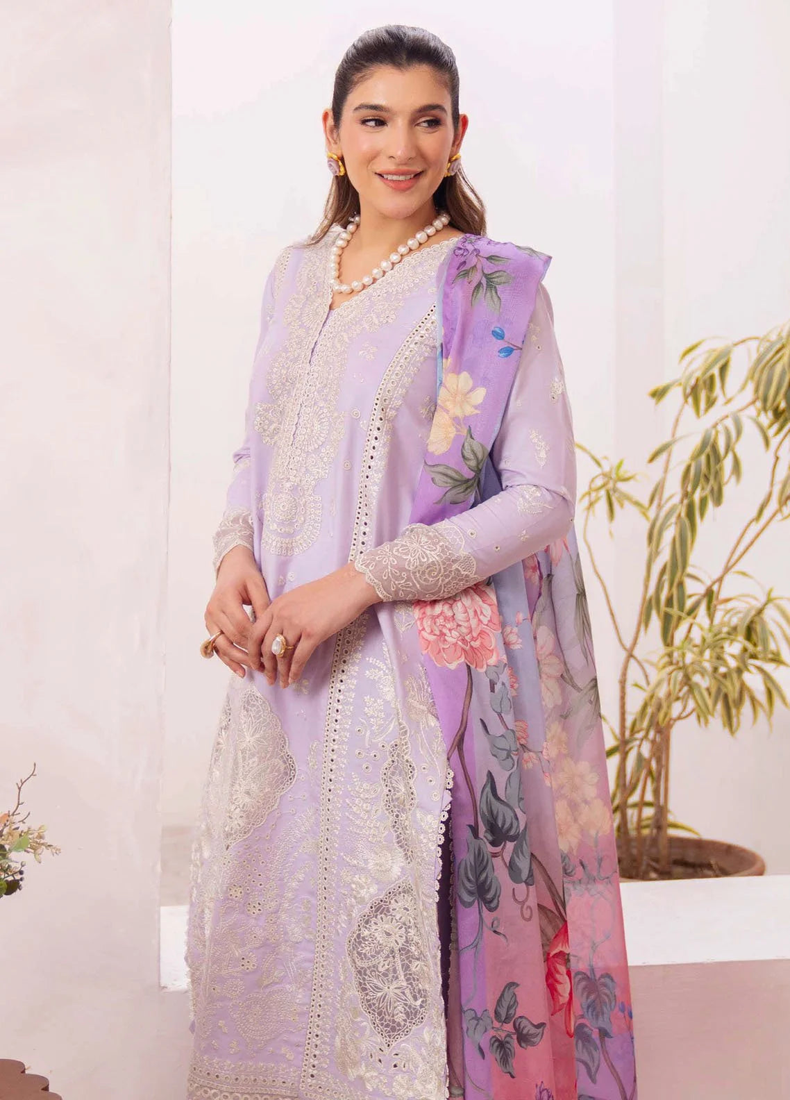 Neeshay - Symphony Vol II - Luxury Lawn - MUSE