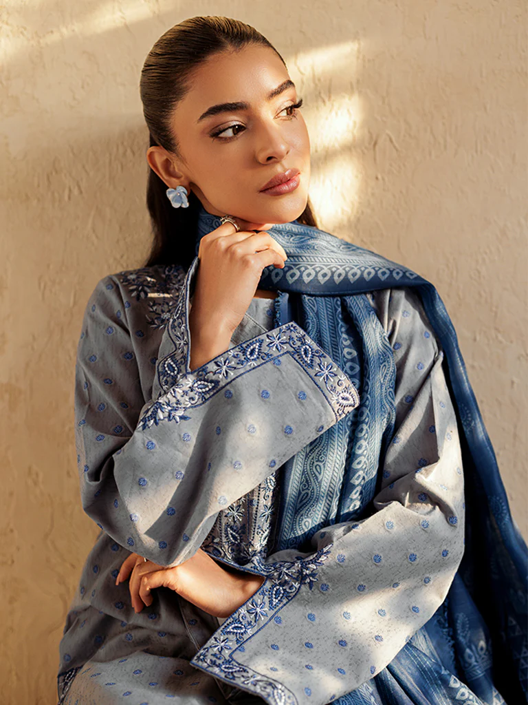 Amari Jacquard - 09 - Image 2