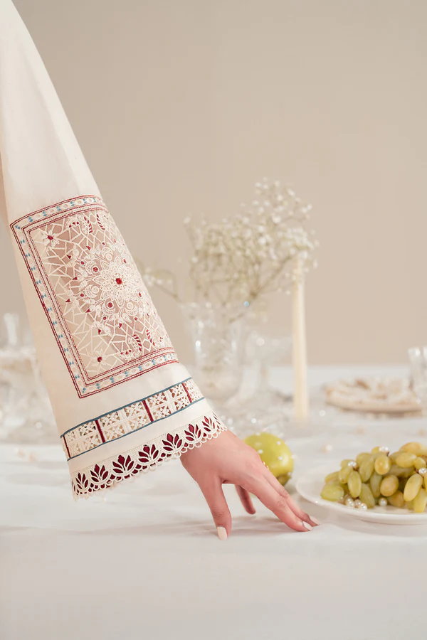 EMBROIDERED LAWN IL25-D02 - Image 11