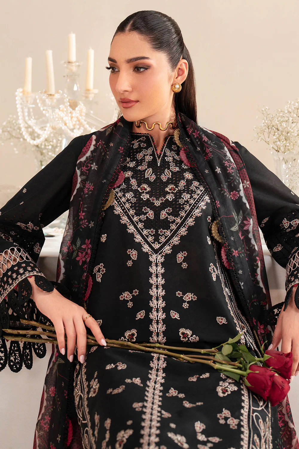 EMBROIDERED LAWN IL25-D07 - Image 9