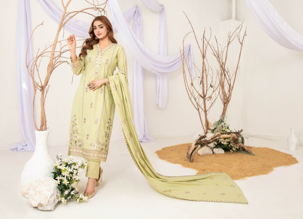 D-5207 - Naira - Image 2