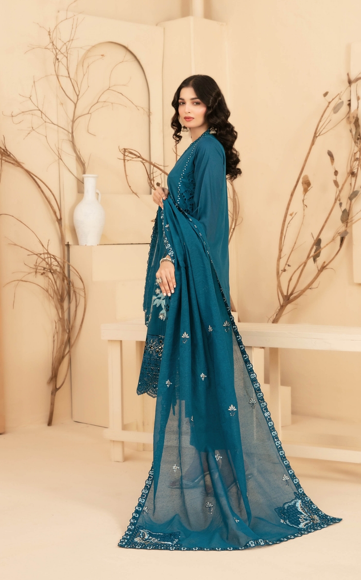 D-4657 - Amaira - Image 3