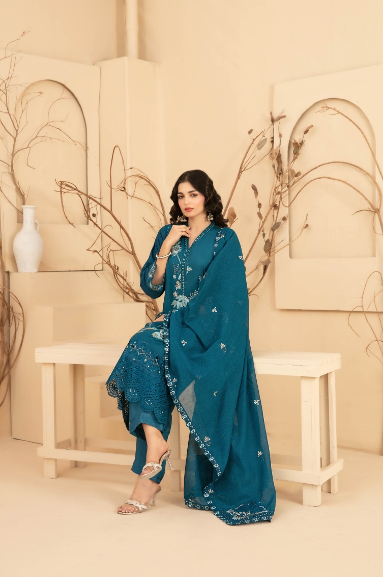 D-4657 - Amaira - Image 2