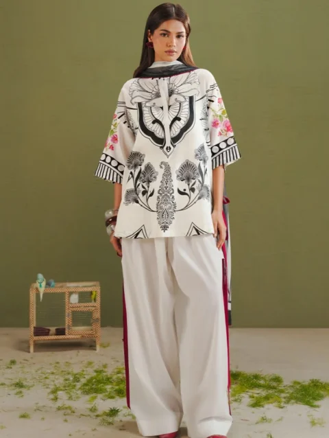 21_4fe5a0e0-7987-412e-99b0-33f52514e9e7 - london shopping mall