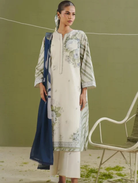 49_068fa645-2413-4ebb-ac98-57f7933ca0a1 - london shopping mall