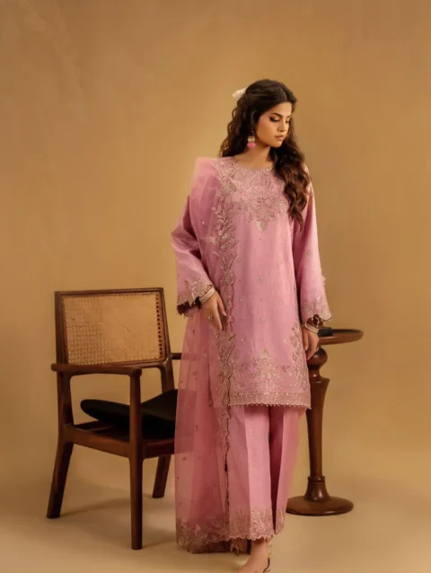 DSC00127 - london shopping mall