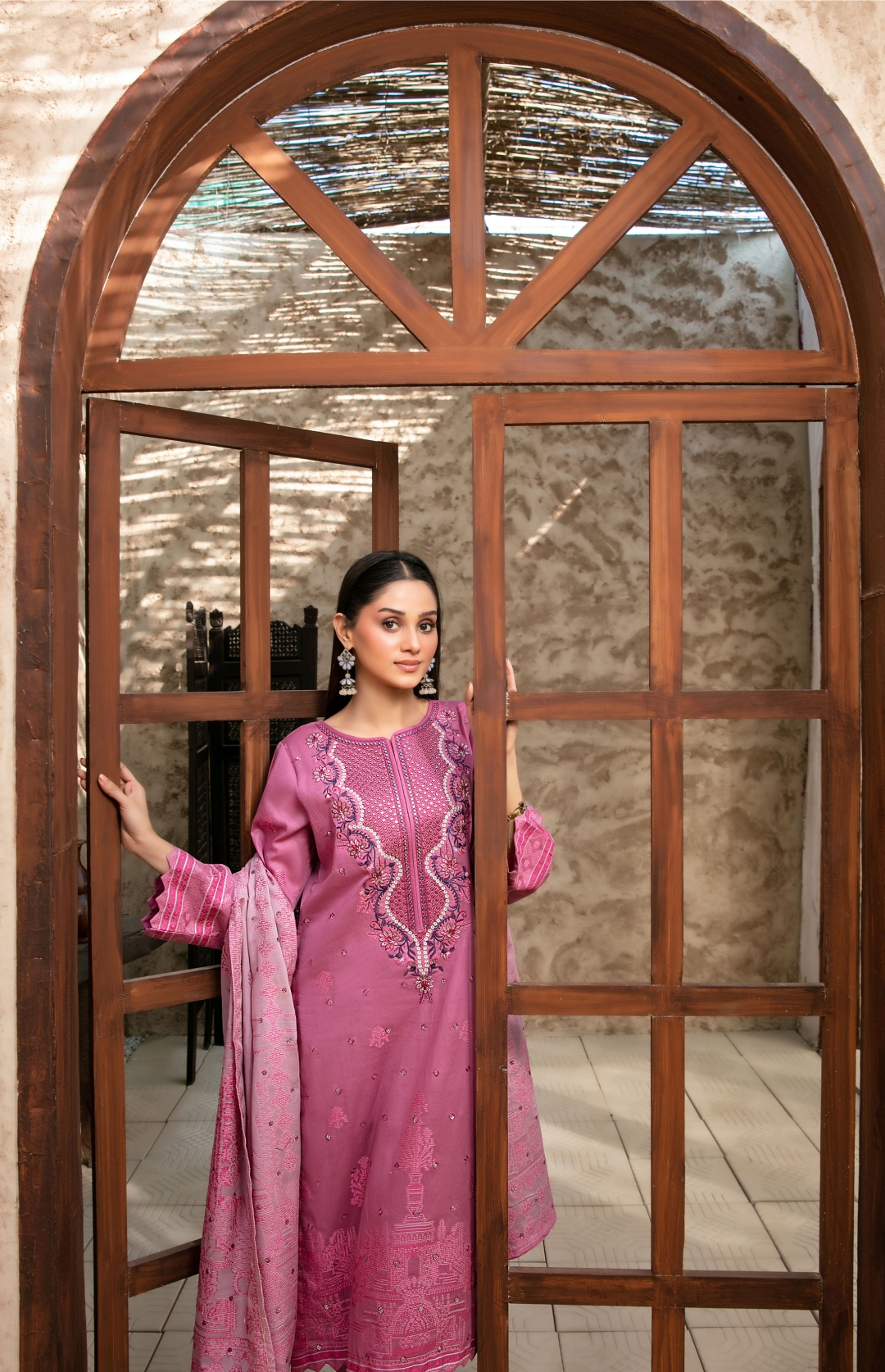 D-2767 - Raahee - Image 2