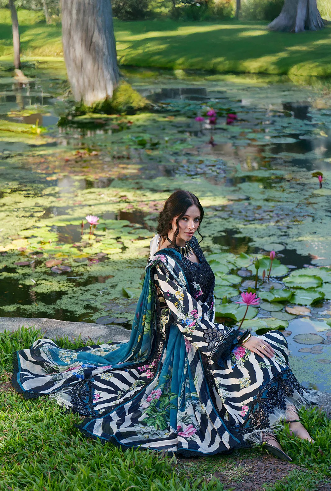 Iris- Printed Chikankari'26 - Image 7