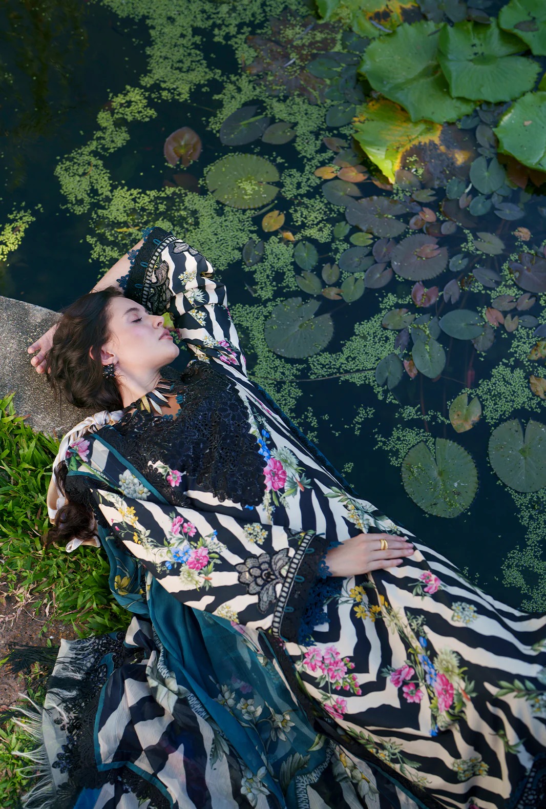 Iris- Printed Chikankari'26 - Image 6