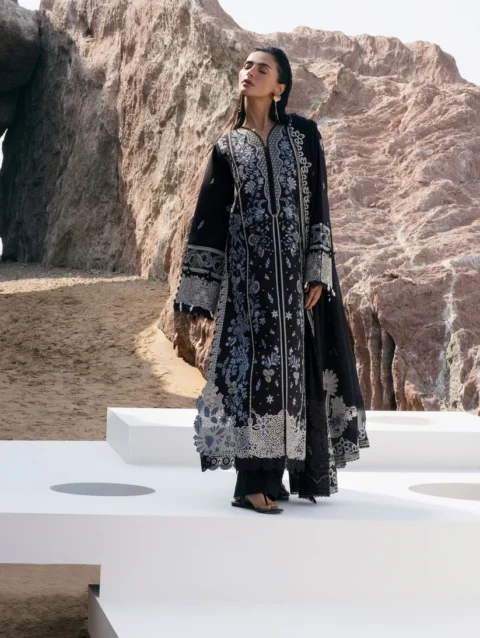 resizecom_DSC09020copy - london shopping mall